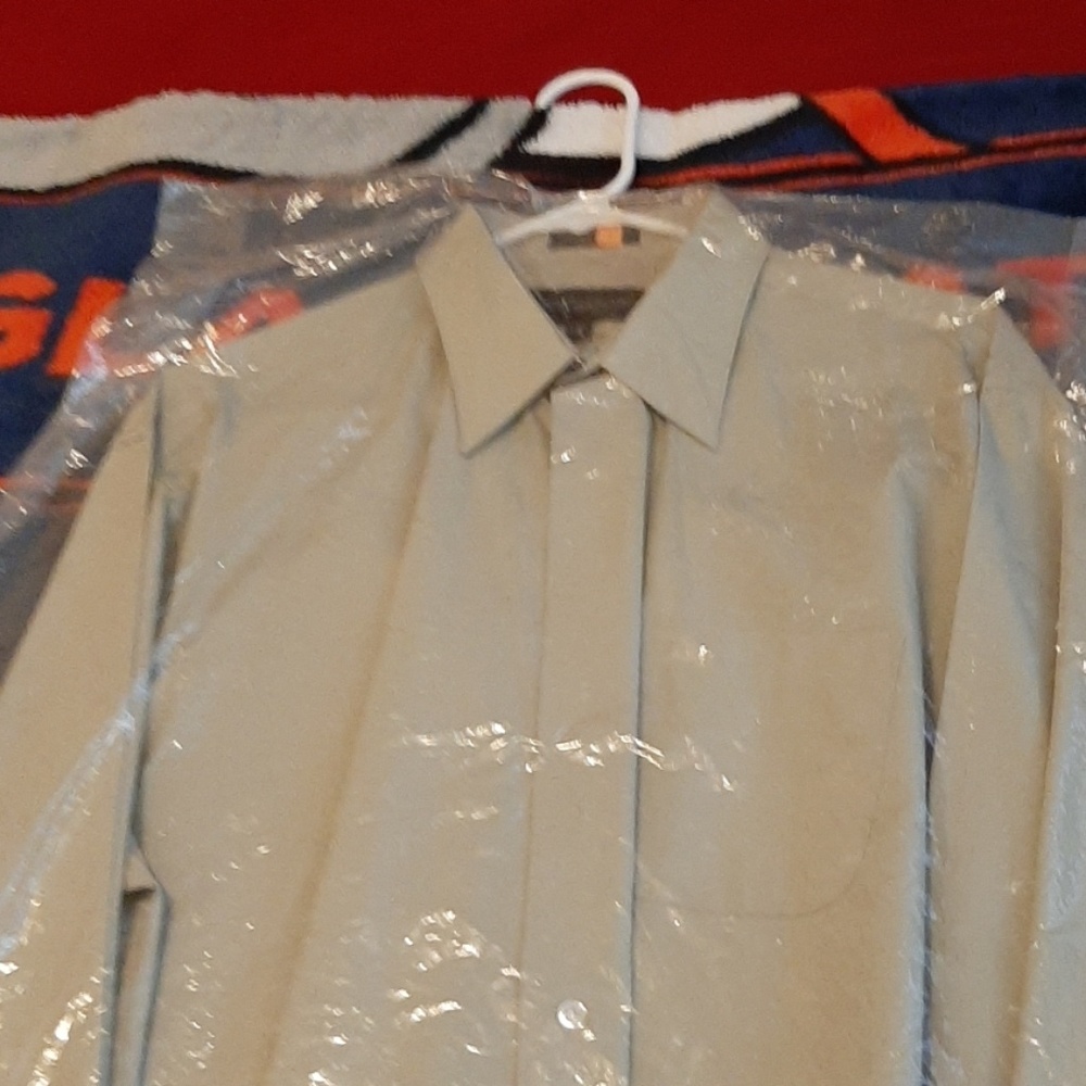 Dress shirt